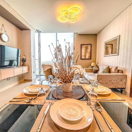 Stay By Latinem Luxury 2Br Holiday Home Cv B1309 Near Burj Khalifa دبي المظهر الخارجي الصورة