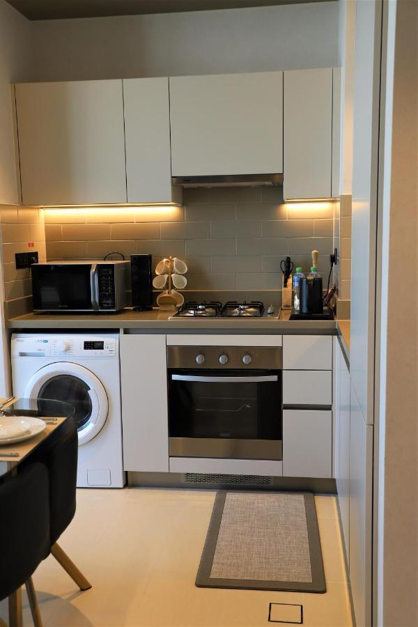 Stay By Latinem Luxury 2Br Holiday Home Cv B1309 Near Burj Khalifa دبي المظهر الخارجي الصورة