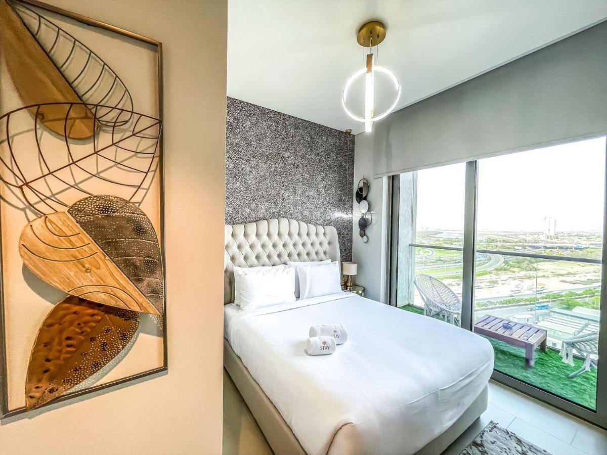 Stay By Latinem Luxury 2Br Holiday Home Cv B1309 Near Burj Khalifa دبي المظهر الخارجي الصورة